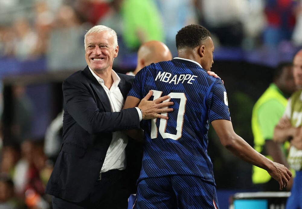 Deschamps cũng phải thán phục Kylian Mbappe